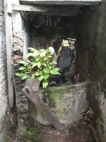 Misteri Penampakan Pocong Berkali-kali Di Rumah Yang Sama