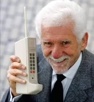 Tahukah Siapa yang Pertama Kali Menemukan Telepon Seluler? Halaman all