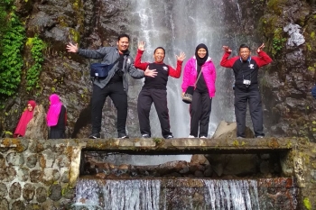 55+ Gambar Air Terjun Telaga Sarangan Paling Hist 55+ Gambar Air Terjun Telaga Sarangan Paling Hist