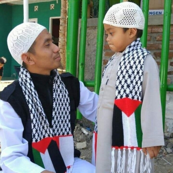 Mending Orang Tua Nangis Sekarang Dari Pada Nangis Besok Mending Orang Tua Nangis Sekarang Dari Pada Nangis Besok