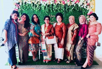Kebaya Sarat Nilai Nilai Penting Pernikahan Adat Batak Toba
