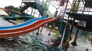 Waterpark Muncul Kecamatan Banyubiru Wahana Air Paling Cocok Waterpark Muncul Kecamatan Banyubiru Wahana Air Paling Cocok