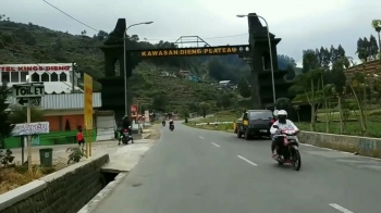 Wisata arah dieng