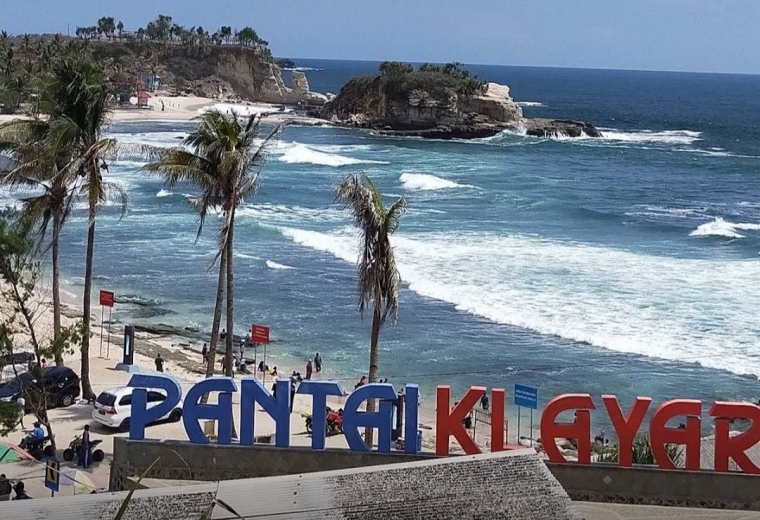 Menikmati Eksotis Pantai Klayar Pacitan Kompasiana Com