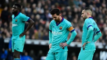 Bulan Madu Barcelona Berakhir Cepat Tiki Taka Saja Tidak Cukup
