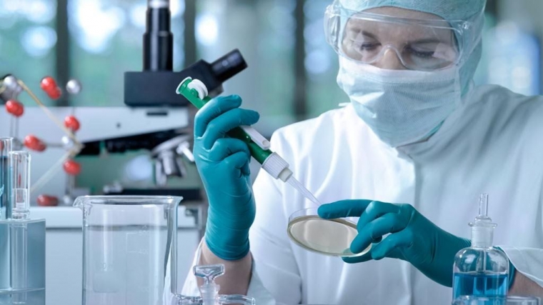 Berpacu Waktu Menemukan Vaksin Covid-19