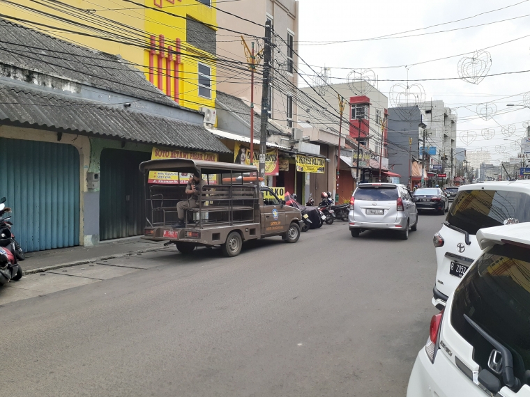 Satpol PP dan Perjuangan Melawan Virus Corona