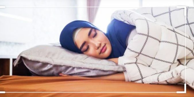 Pola Tidur yang Baik Bantu Cegah Sakit Ringan Saat Puasa