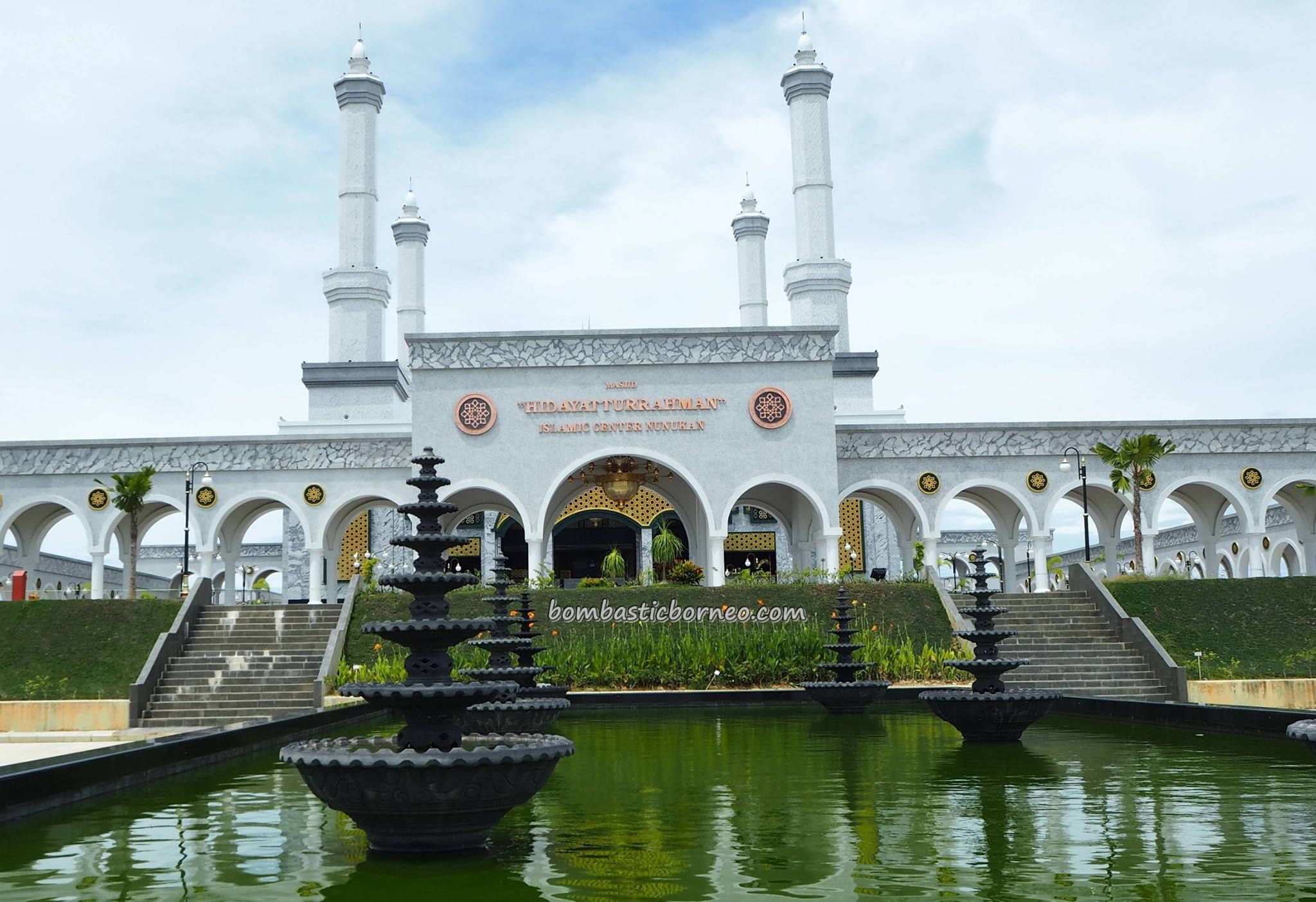 Kemewahan Masjid Islamic Center Nunukan