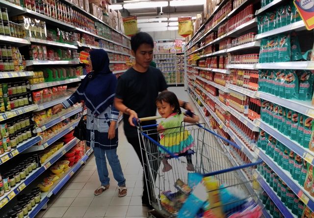 Beberapa Tips Agar Tak Kalap Saat Belanja di Supermarket oleh Beberapa Tips Agar Tak Kalap Saat Belanja di Supermarket oleh