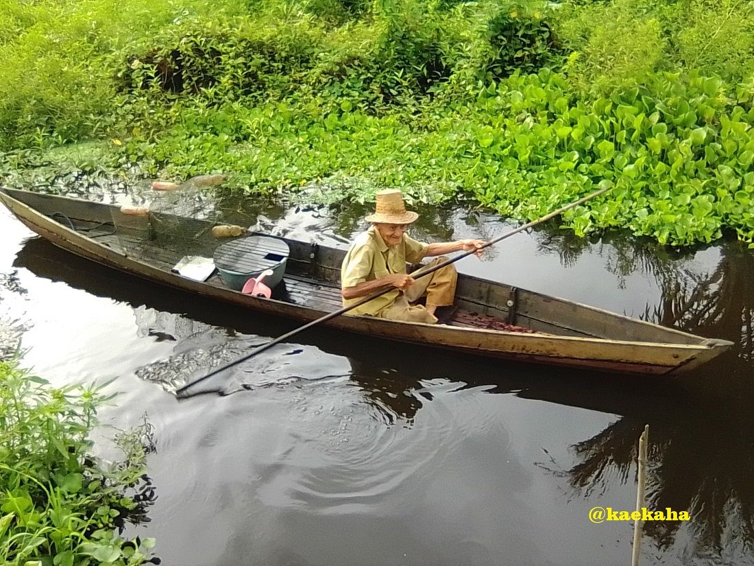 Basambang Menyusuri Sungai Tatah Belayung, Mamutiki Ikan dari Tampiray