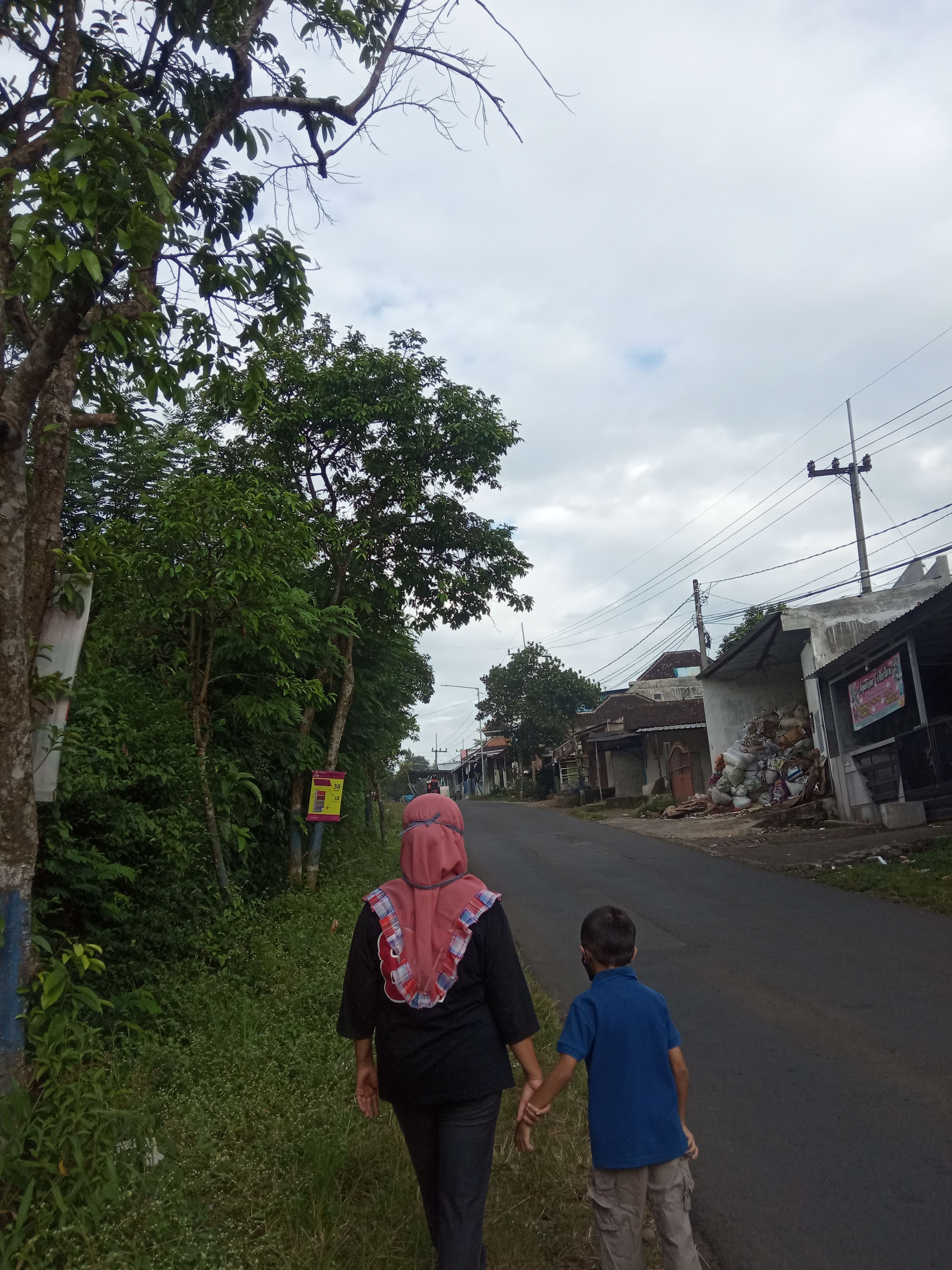 Jalan Kaki Tetap Menjadi Pilihanku, Mengapa?