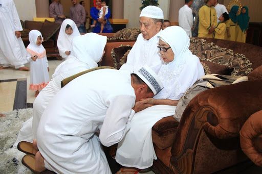 Nyadran dan Sungkem Tradisi Rontok Dosa Manusia Setahun Saat Lebaran