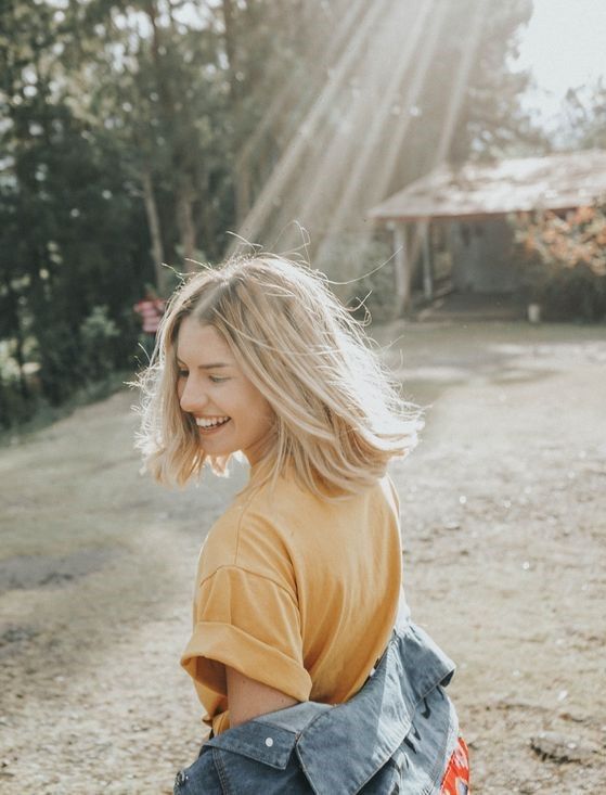 Tips Ampuh Mengatasi Kesedihan yang Mendalam Halaman 1 Tips Ampuh Mengatasi Kesedihan yang Mendalam Halaman 1