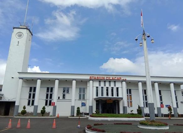 Stasiun Cilacap Terbaru Perkembangan Angkutan Kereta Api Wilayah Cilacap pada Era Modernitas