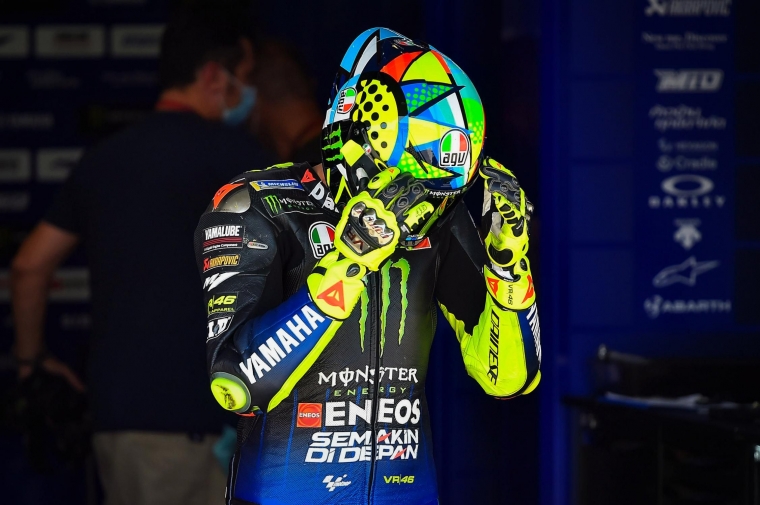 Valentino Rossi Jelang Teken Kontrak dengan Petronas Yamaha SRT