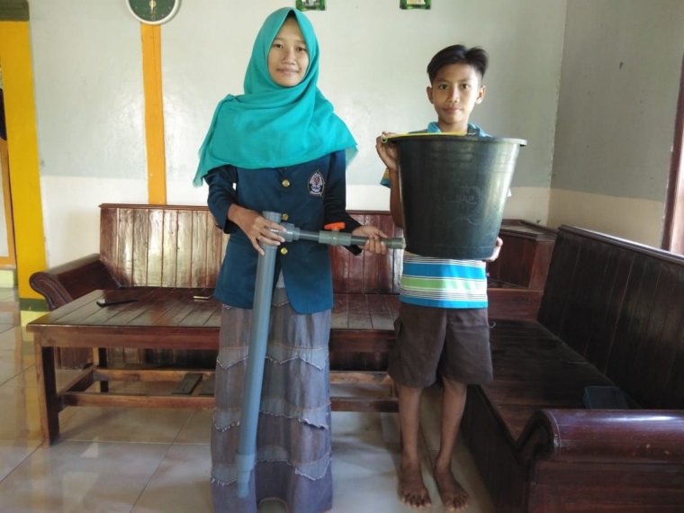 Mengubah Air Zat Kapur Menjadi Air Layak Konsumsi dengan Alat Filtrasi Sederhana