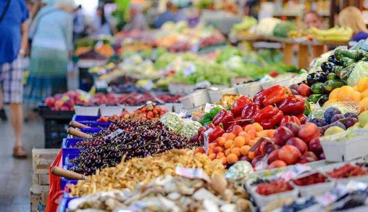 Deflasi Nyata Menghantui, Sinyal Resesi Ekonomi Makin Jelas Halaman 1