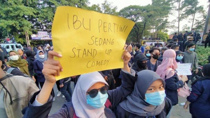 Demonstrasi Uu Cipta Kerja Di Tengah Pandemi Bijakkah Halaman 1 Kompasiana Com