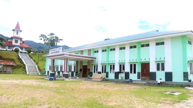 Gedung Pertemuan Sopo Godang Se megah Ini Dibangun Toba Gedung Pertemuan Sopo Godang Se megah Ini Dibangun Toba
