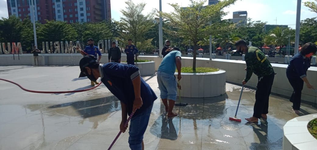 Jelang Ramadan, Banteng Komando (BK) Koramil 1408-07/UP Adakan Giat Bersih-Bersih Masjid