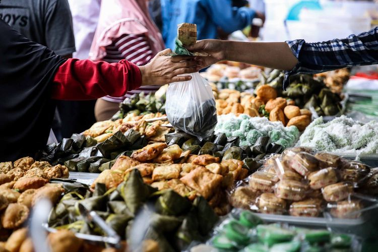 Ramadan Jangan Kalap Beli Apa Saja, Atur Keuanganmu