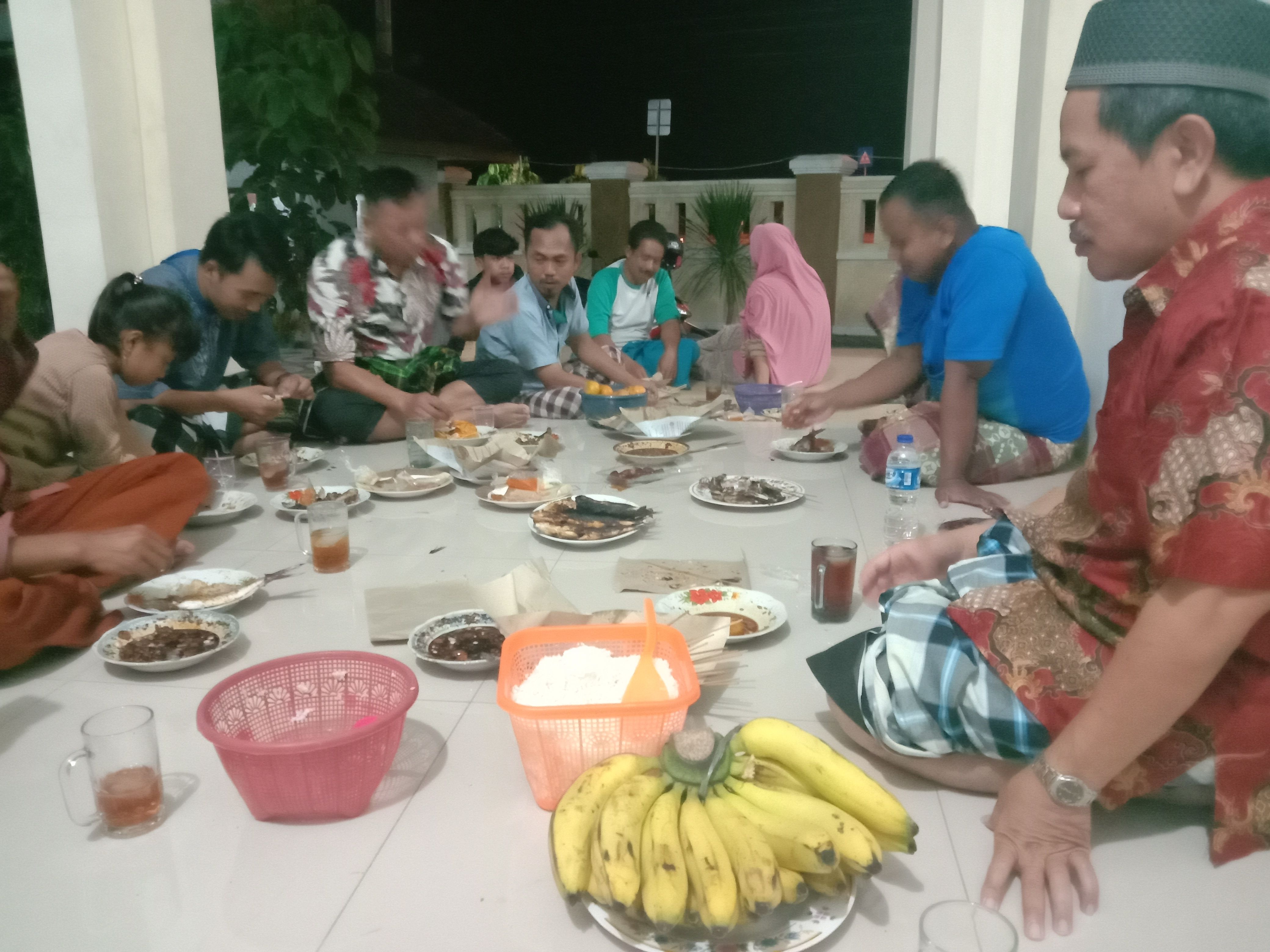 Bukber SMAN 1 Losari Brebes Memetik Sejuta Hikmah