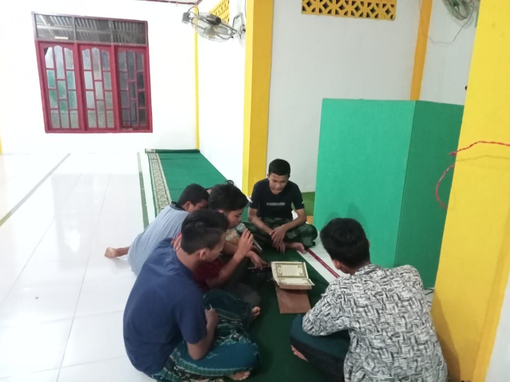 Partisipasi Pemuda Sepakat Segenep dalam Melaksanakan Shalat Tarawih dan Tadharus di Bulan Ramadan