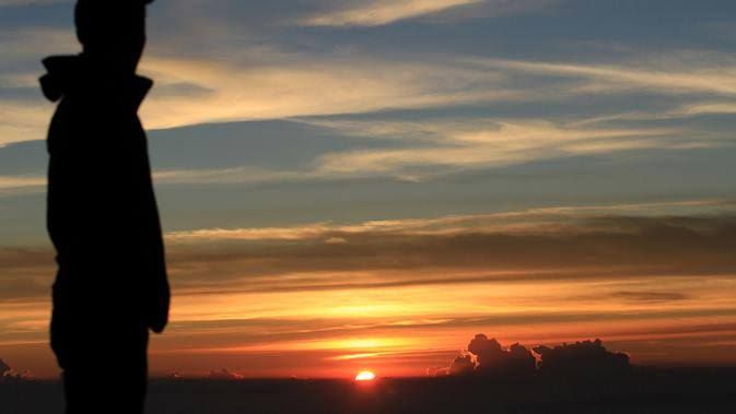 Hujan Senja di Ujung Ramadhan Kompasiana com Hujan Senja di Ujung Ramadhan Kompasiana com