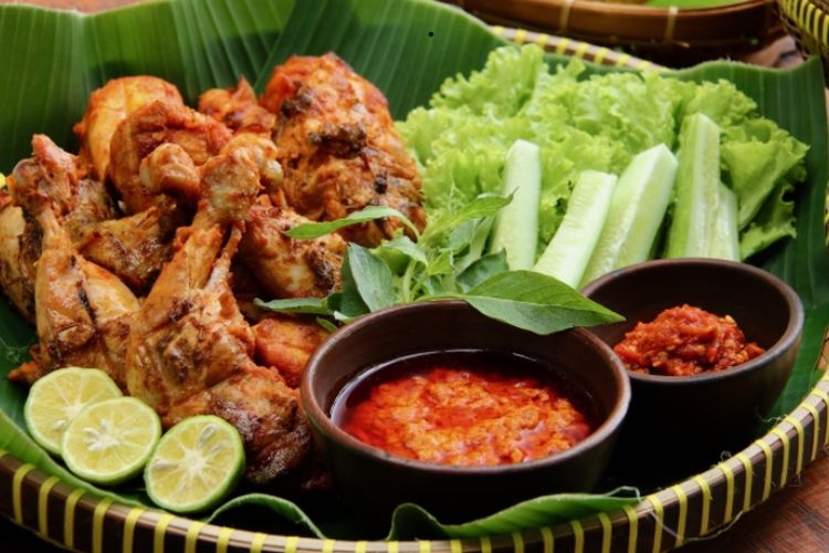 Ayam Panggang Gandu, Makanan Khas Saat Mudik ke Kampung Halaman Halaman