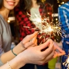 5 Kegiatan Aman dan Berkesan yang Dapat Dilakukan dengan Keluarga pada Tahun Baru