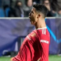 Cristiano Ronaldo Mempersembahkan Hadiah Akhir Tahun untuk Manchester United