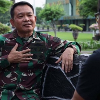 5 Kualitas yang Wajib Dimiliki Pemimpin Ala Pangkostrad TNI