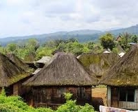 Rumah Tahan Gempa Itu Berdinding Bambu dan Beratap Ijuk