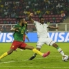 Tepuk Tangan untuk Kamerun, Aplaus untuk Komoro