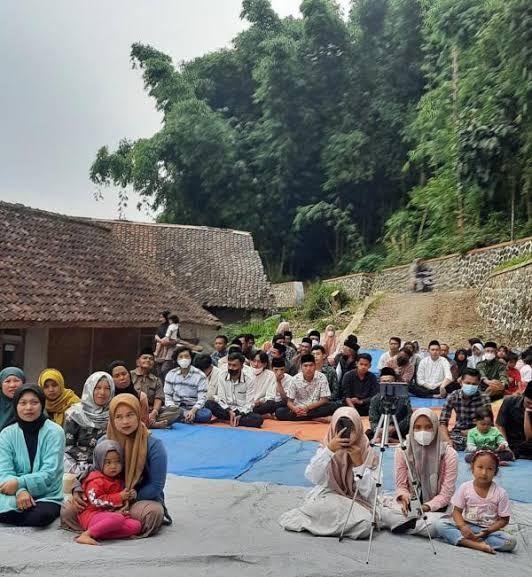 Sekilas Kuramasan, Ritual Sucikan Diri Jelang Ramadhan di Kampung Cibojong Garut