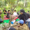 Tradisi Mengaji "Pusaro" Jelang Ramadhan di Piaman