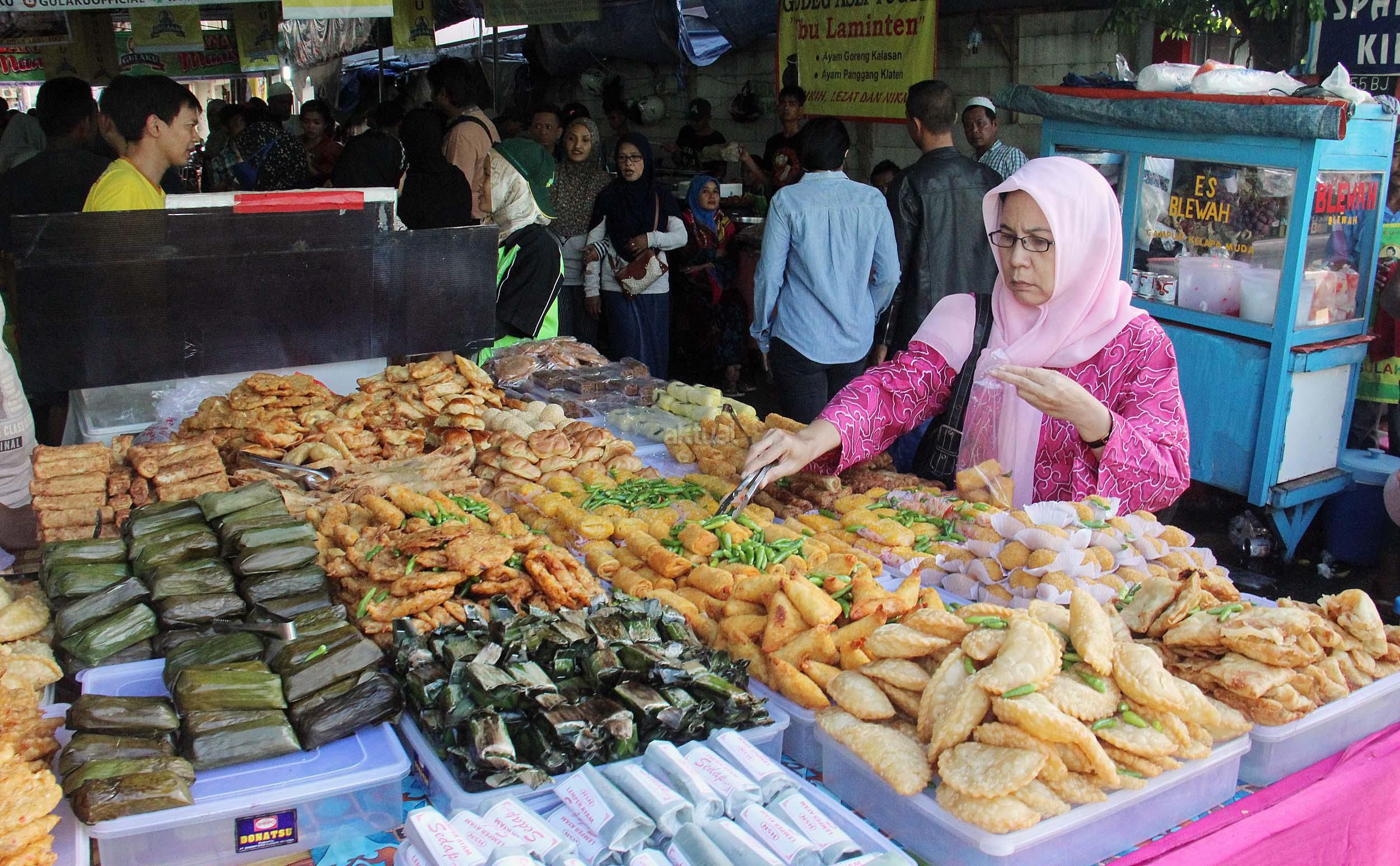 Bisnis yang Menggiurkan di Bulan Ramadan, Ibadah Bisa Terlewatkan