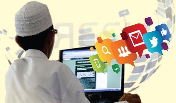 Ulama Melek Digital Jaga Tradisi Ulama Nusantara