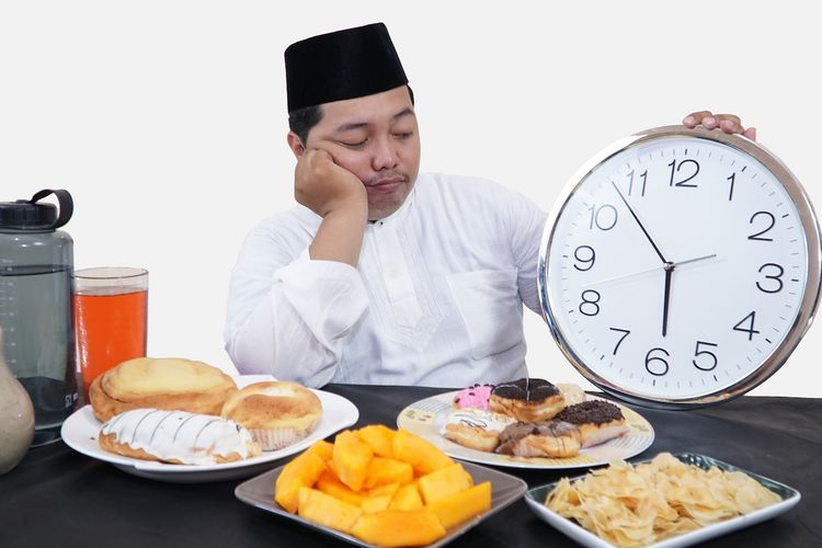 Minuman dan Makanan agar Tidak Lesu Saat Puasa