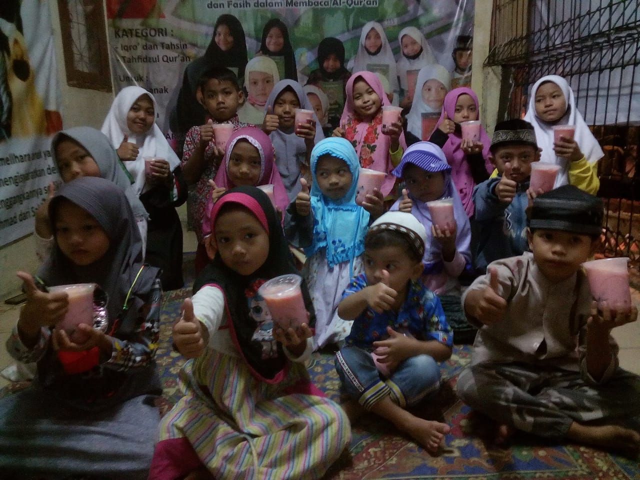 Buka Bersama Anak-anak Yatim pada Puasa Ramadan