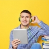 Audio Book: Tips dan Perdebatan