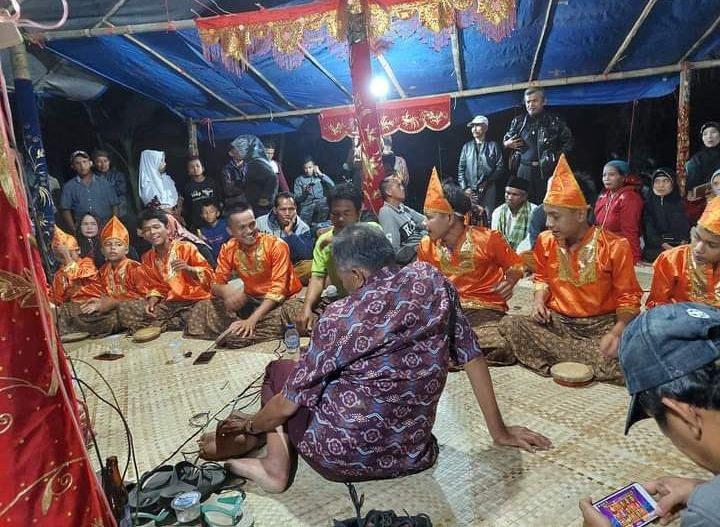 [KOLOMDonasi] Indang Kekuatan Budaya Rantau Piaman