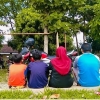 Ngabuburit di Lapangan Kecamatan, Menikmati Indahnya Ramadhan