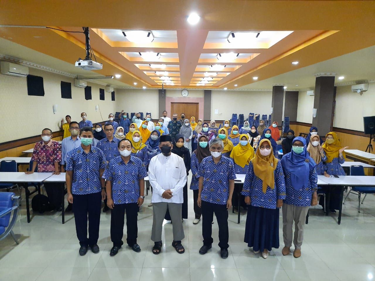 Fakultas Ilmu Kesehatan, Universitas Duta Bangsa Surakarta Mengadakan Pengajian dan Buka Bersama
