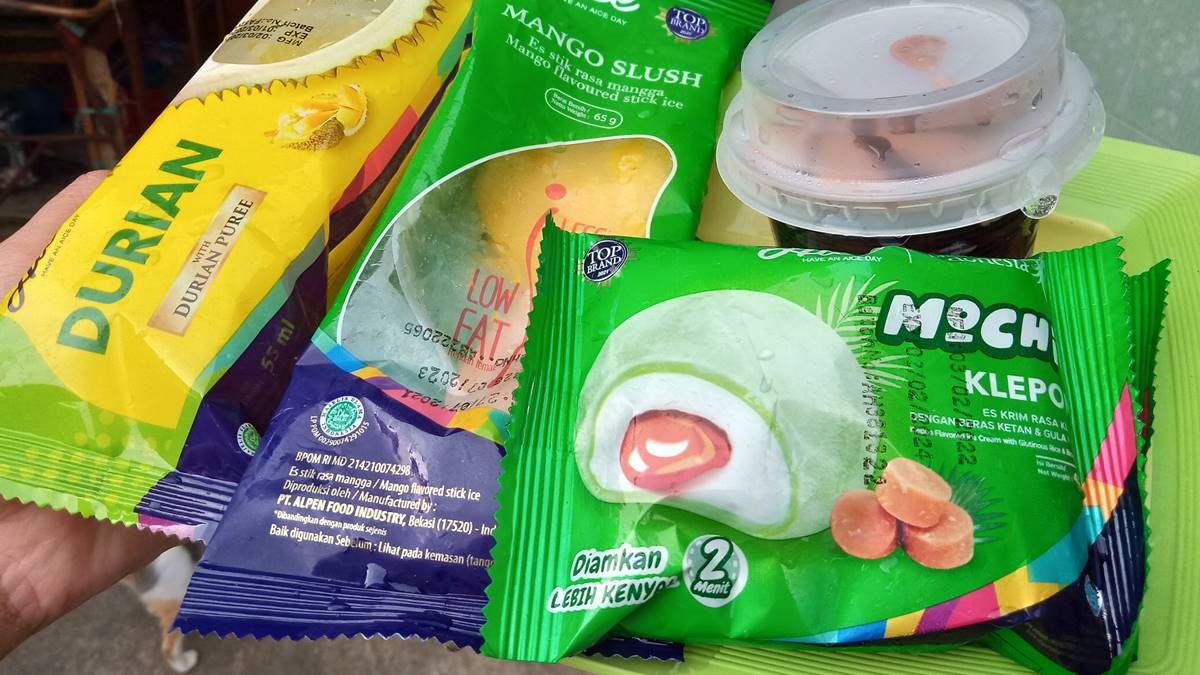 Manisnya Klepon dalam Sebungkus Kelembutan Aice Mochi