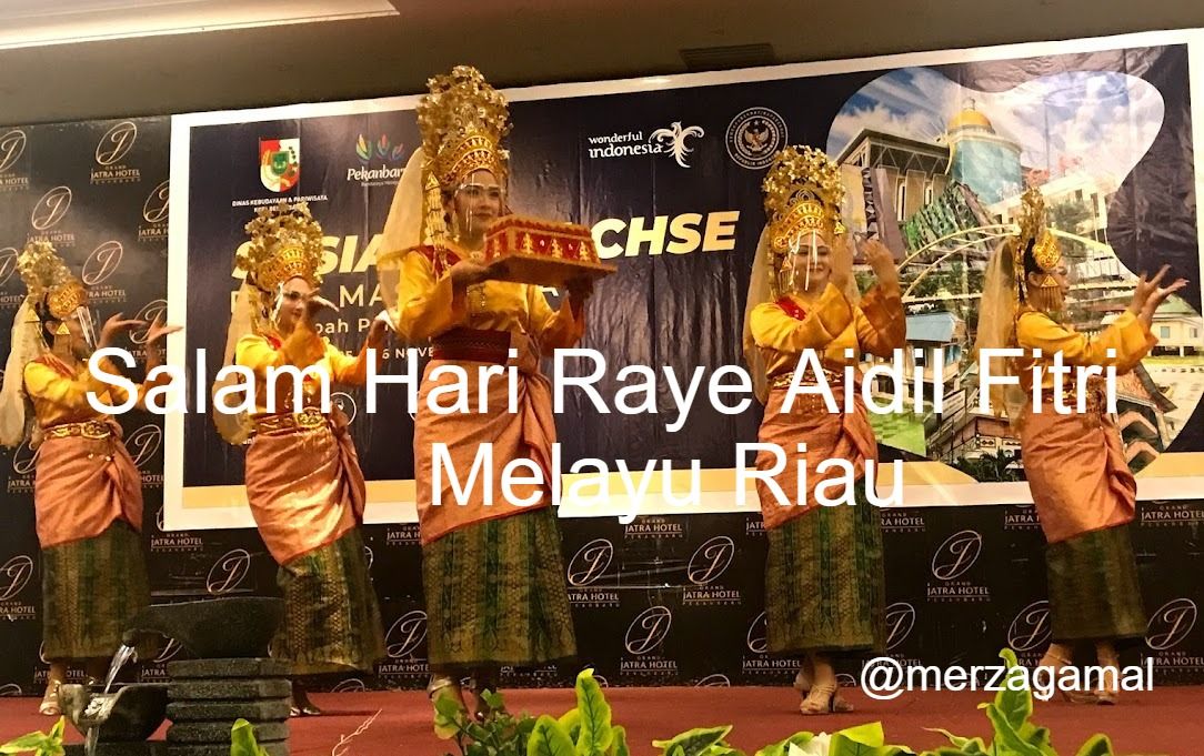 Berpantun Menyampaikan Salam Aidil Fitri Khas Melayu Riau