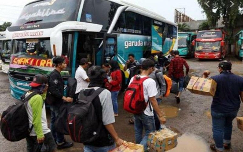 Mudik dan Ziarah Kubur Saat Lebaran