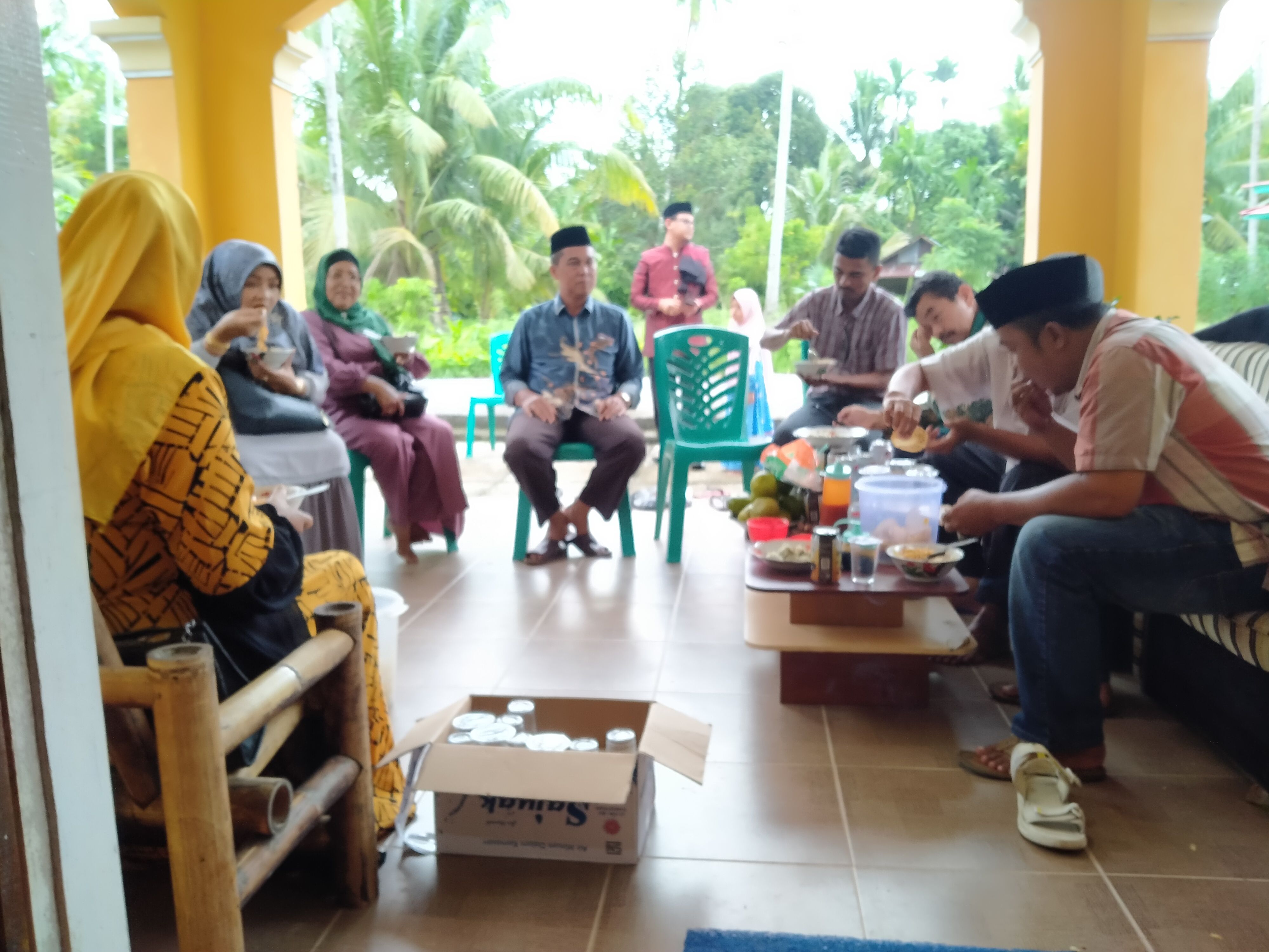 Open House Ala Ketua DPC PKB Padang Pariaman Tuanku Afredison