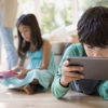 Cara Mengatasi Kecanduan Gadget pada Anak-anak